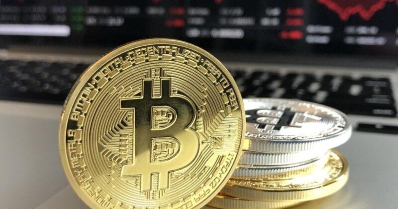 How to earn on bitcoins?