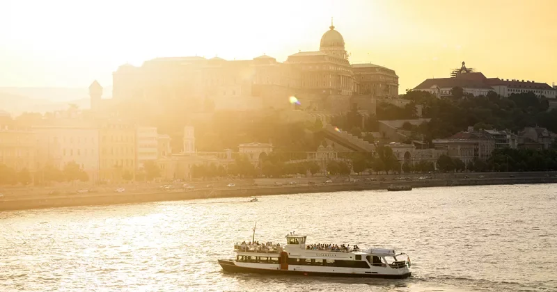 A Voyage Along the Danube: Everything You Need to Know About Riverboat Cruises in Budapest